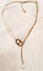 17 Avania Parelketting